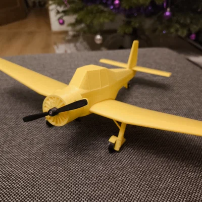 Mô hình máy bay Zlin Z37 - Đồ chơi in 3D Bumblebee cực chất