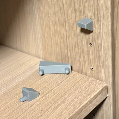 Chốt đỡ kệ (ví dụ cho tủ IKEA)