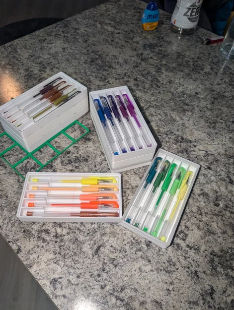 Khay đựng bút Gridfinity Stackable Pen Tray: Giải pháp bàn làm việc gọn gàng - Image 1