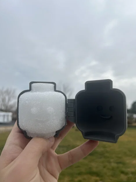 Khuôn làm cầu tuyết hình đầu Lego - Image 3