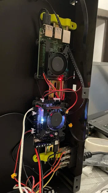 Ngàm gắn quạt 4010 cho bo mạch BTT SKR Pico - Image 2