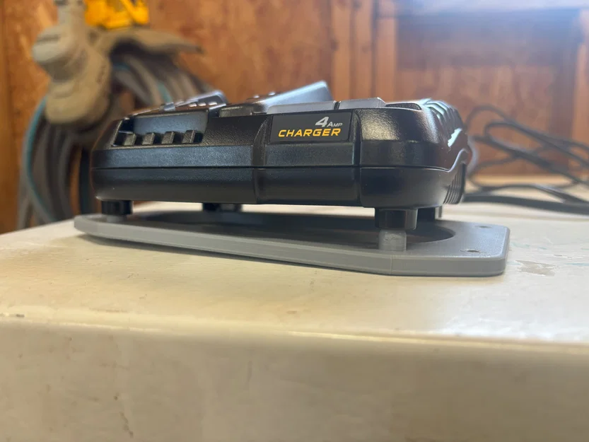 Giá treo tường cho sạc pin Dewalt DCB1104 - Image 5