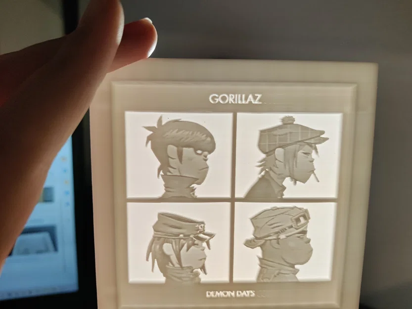 Mô hình tranh in 3D Lithophane bìa album Demon Days của Gorillaz - Image 1