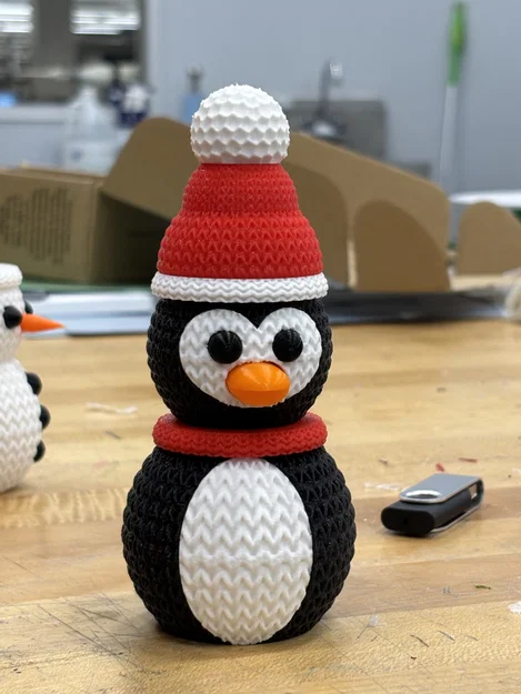 Mô hình chim cánh cụt đan len lắp ráp - Image 3