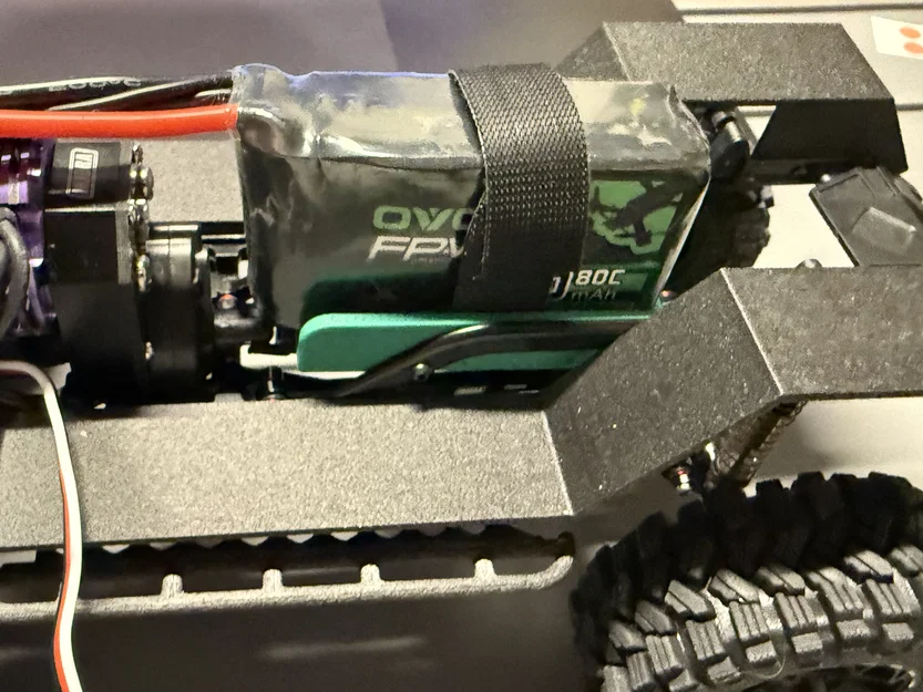 Khay pin SCX24 Gladiator - Image 2