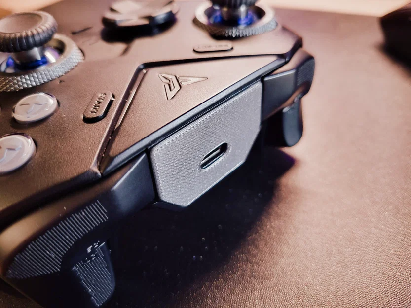 Nắp đậy ngàm cho tay cầm Flydigi Vader 4 Pro - Image 1