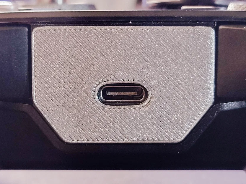 Nắp đậy ngàm cho tay cầm Flydigi Vader 4 Pro - Image 2