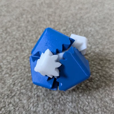 Khối Bánh Răng Bo Tròn (Rounded Gear Cube)