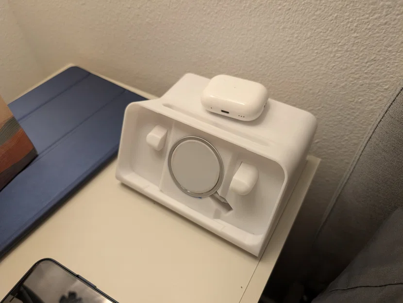 Dock Đứng iPhone 12 Có Ốp Lưng (Thiết kế Standby Mode) - Image 2