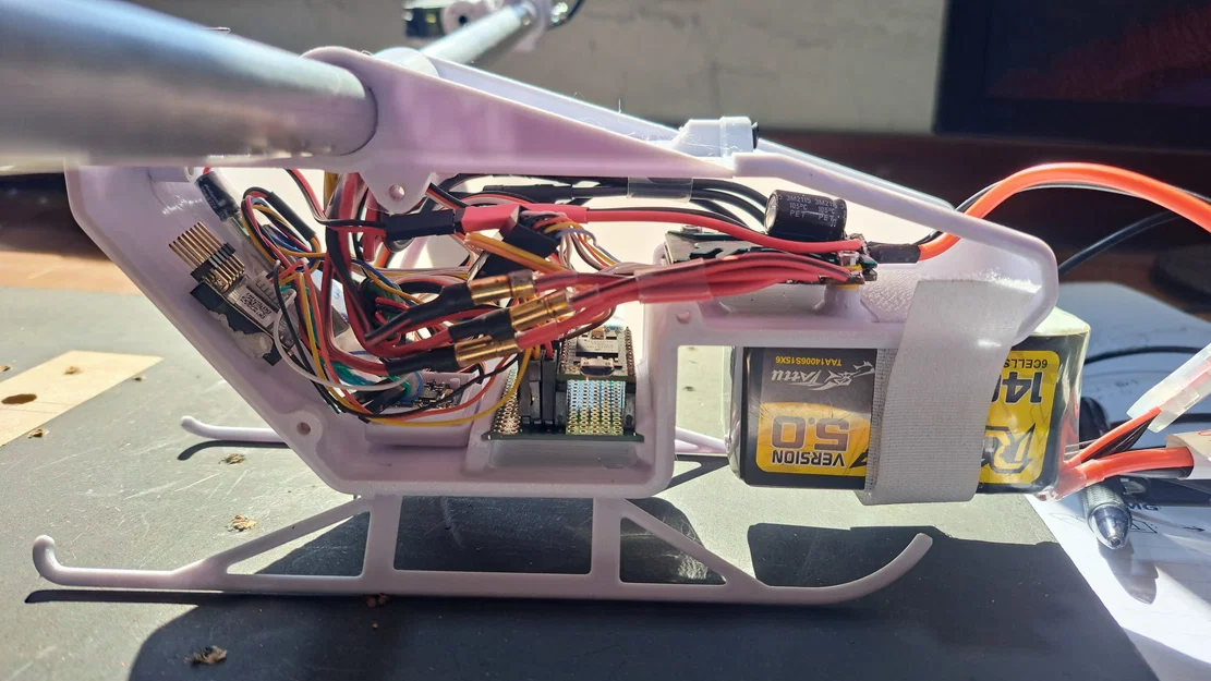 Mô hình máy bay VTOL hai cánh quạt Visvalk VTOL - Image 9