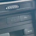 Nắp che nút chờ tích hợp cổng USB-C cho Audi A6 C6 - Thumbnail 1
