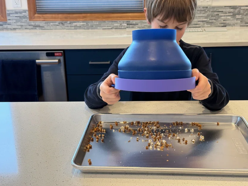 Rây Lọc Hạt Bắp Chưa Nổ (Un-Popped Popcorn Sifter) - Image 3