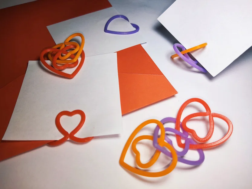 Kẹp giấy hình trái tim - Image 1