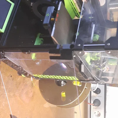 Cửa mở 270° cho Voron 0