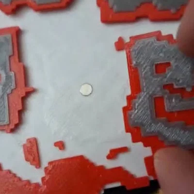 Bảng đánh dấu hoàn thành The Binding of Isaac dạng pixel - có chi tiết nam châm