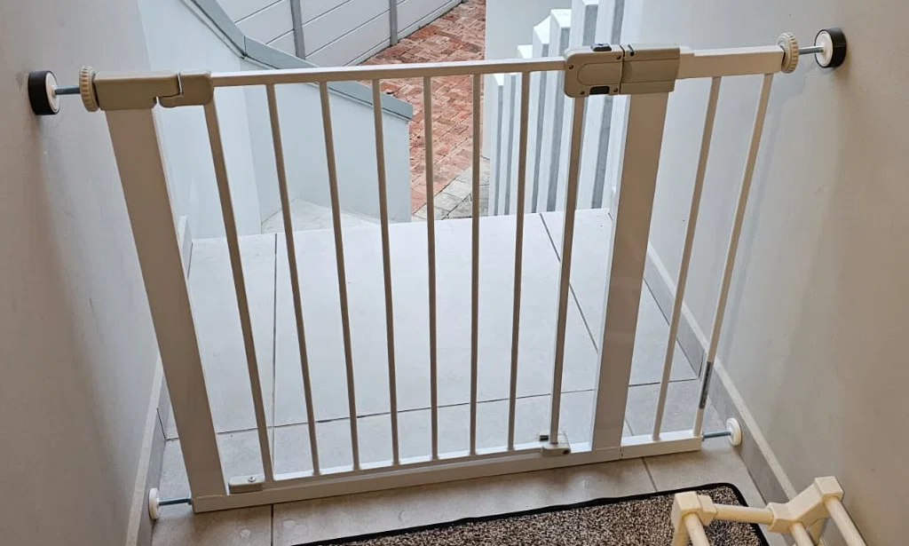 Miếng đệm chịu lực cho cổng an toàn Safety 1st - Image 6