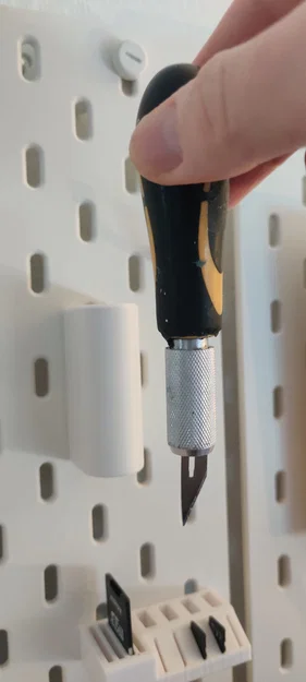 Giá treo dao thủ công (hobby knife) thông minh cho bảng SKADIS - Image 2