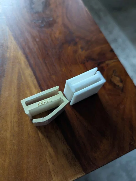 Kẹp Nhựa Thay Thế Cho Lò Sưởi KERMI (Spare Part 3D Model) - Image 1