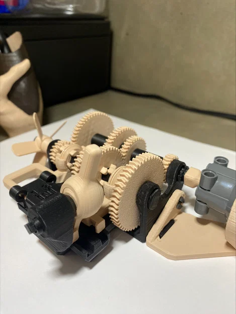 Hộp số sàn 4 cấp "Constant Mesh" – In 3D 100%! - Image 4