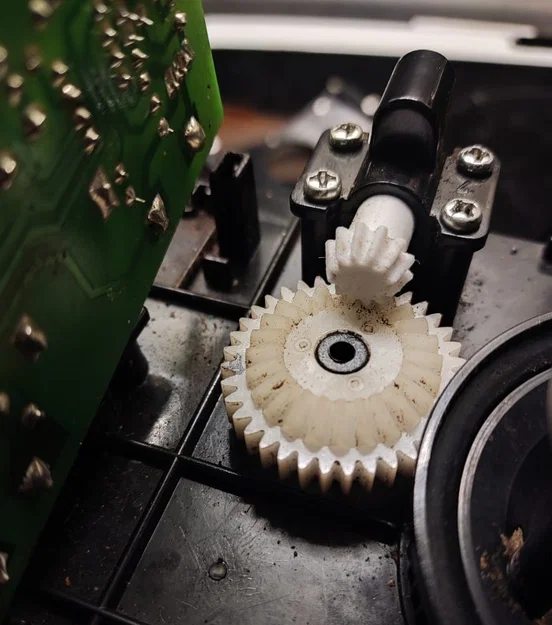 Bánh răng côn thay thế cho máy xay cà phê KRUPS GVX2 (GVX231) - Image 1