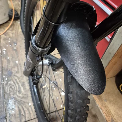 Vè chắn bùn cho xe đạp địa hình (Mountain Bike Mud Guards)