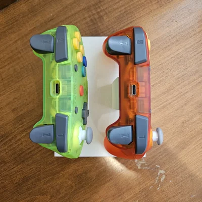 Giá đỡ tay cầm Retro Fighters Brawler64 (Tương thích Gridfinity)