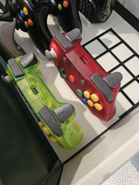 Giá đỡ tay cầm Retro Fighters Brawler64 (Tương thích Gridfinity) - Image 4