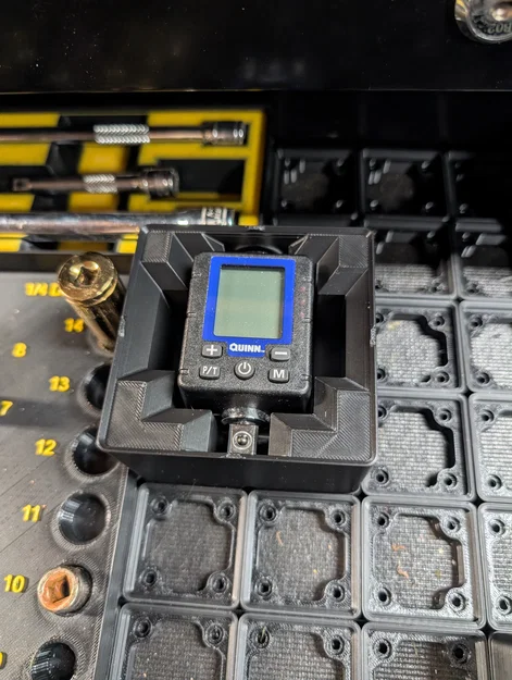 Gridfinity Quinn Digital Torque Adapter 0.375 Inch Drive - Image 1