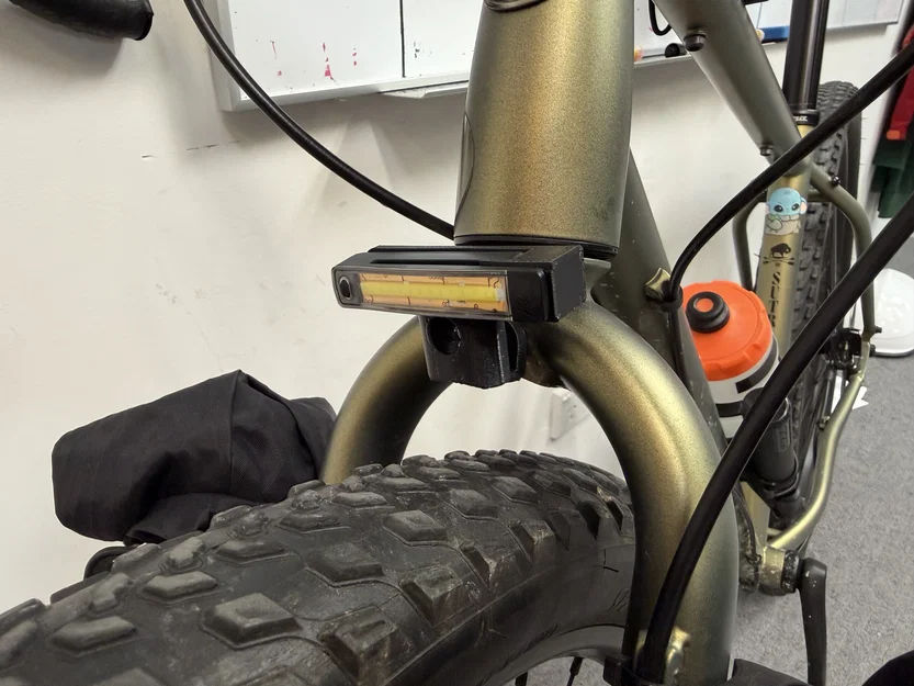 Ngàm gắn đèn trước & sau cho xe đạp Knog Plus - Image 1