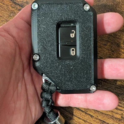 Đừng để còi báo động kêu nữa! Ốp bảo vệ chìa khóa Jeep JL / Gladiator