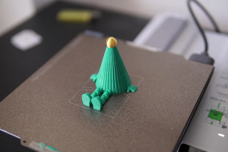 Mô hình cây Giáng sinh cử động (Articulated Tree) in 3D độc đáo - Image 3