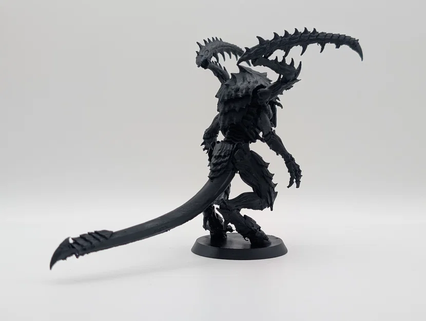 Mô hình Lictor Tyranid (Warhammer 40k) in 3D chi tiết cực đẹp - Image 2