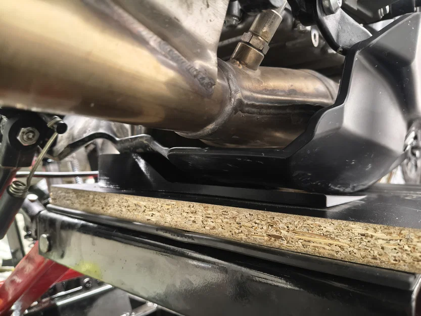 Bộ chuyển đổi Acerbis Bashplate cho bàn nâng xe CFMoto 450MT - Image 1