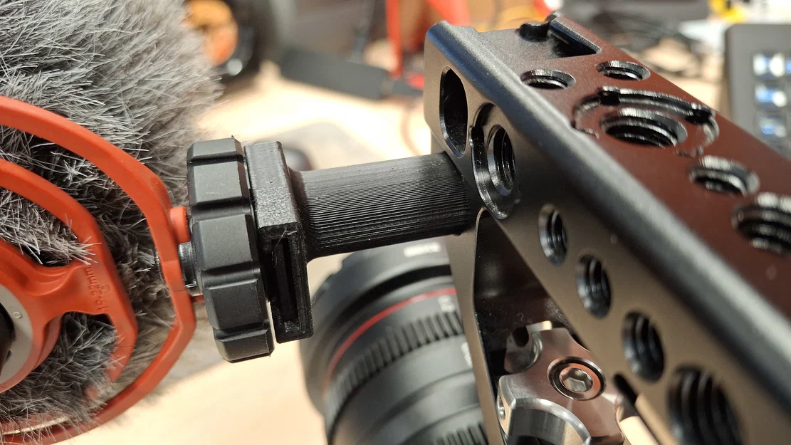 Đầu chuyển đổi thanh 15mm sang Cold Shoe cho máy quay chuyên dụng - Image 1