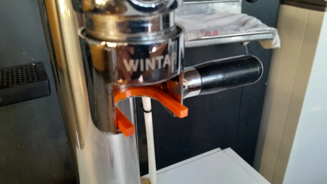 Đầu chuyển (adapter) chai thủy tinh cho máy chiết rót Wintap - Image 1