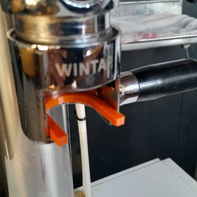 Đầu chuyển (adapter) chai thủy tinh cho máy chiết rót Wintap