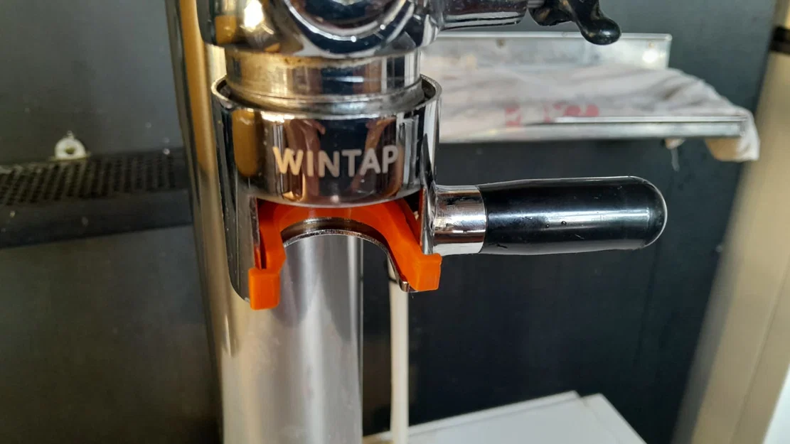 Đầu chuyển (adapter) chai thủy tinh cho máy chiết rót Wintap - Image 2