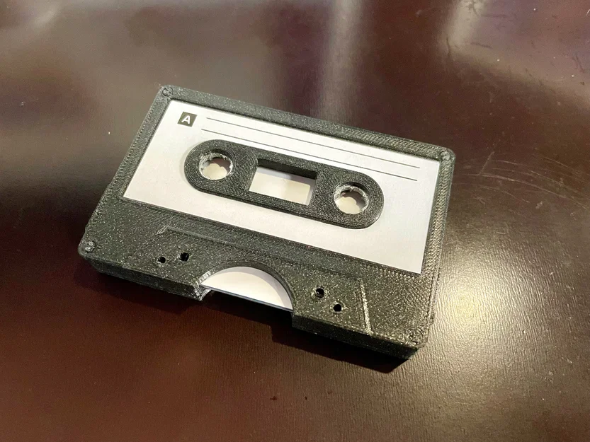 The Wallette - Ví 3D in hình băng cassette cực chất - Image 1