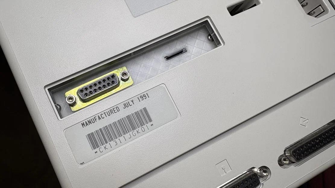 Khung gắn DB15 + MicroSD cho Macintosh SE/30 - Image 1