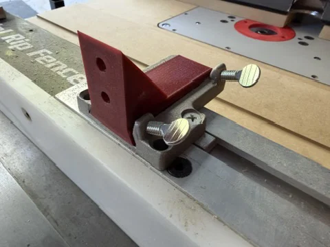 Bộ chuyển đổi (Adapter) Board Buddies cho thanh chắn máy cưa bàn - Image 1