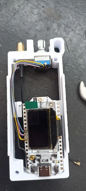 Vỏ hộp 3D cho Heltec V3 tích hợp Rotary Encoder và pin 18650 - Image 3