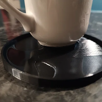 Bộ lót ly đơn giản có vành chống tràn kèm khay đựng tiện lợi