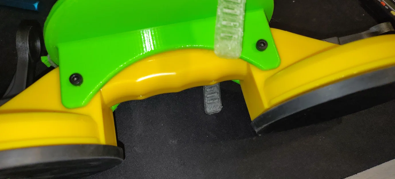 Giá đỡ có đế hút chân không cho đồ chơi cá nhân (Suction cup holder) - Image 3