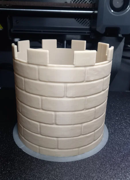 Chậu trồng cây hình tháp lâu đài - Mô hình 3D dễ in và đầy phong cách - Image 3