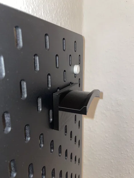 Giá treo nắp chai cho bảng Ikea Skadis in 3D tiện lợi - Image 1