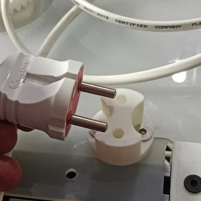 Giá đỡ phích cắm điện Type F gọn gàng, tiện lợi in 3D