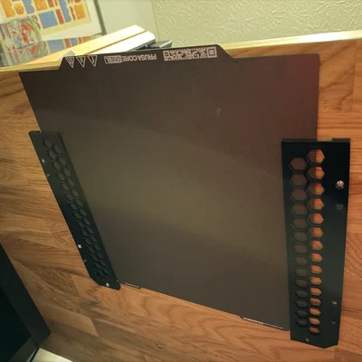 Giá treo Build Plate dưới gầm bàn
