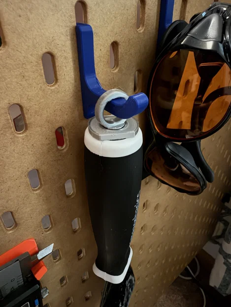 Nắp vặn có vòng treo cho các loại dụng cụ cầm tay - Image 1