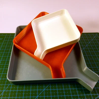 Khay phân loại linh kiện kèm phễu