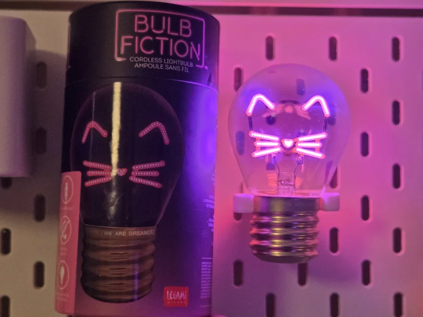 Bulb Fiction - Giá Đỡ Bóng Đèn Mèo Skadi - Image 2